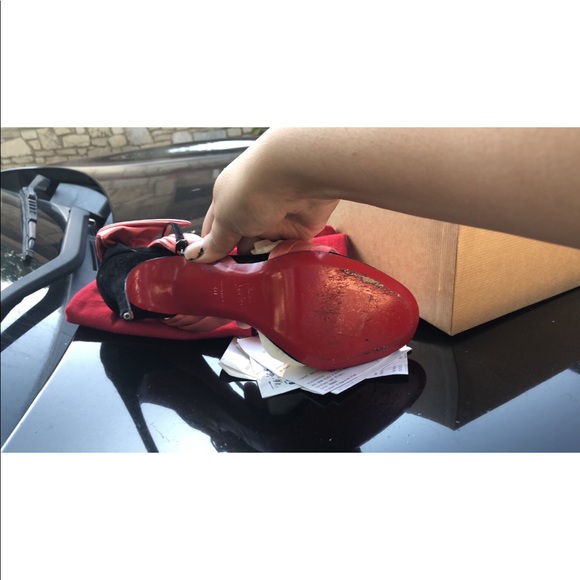 Christian Louboutin heels - Picture 3 of 4